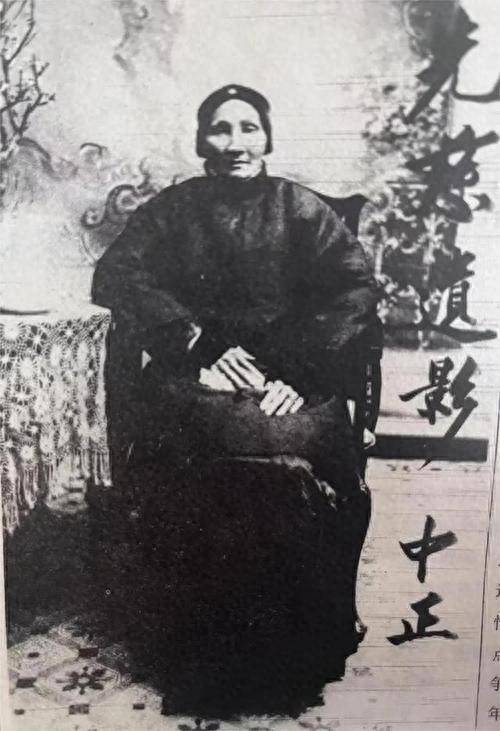 丈夫的离世固然给了王采玉一个严重的打击,但是她知