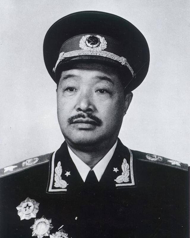 开国十大元帅,按照军政综合能力,谁可以排在第一