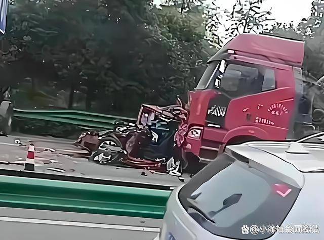 安徽发生重大车祸:司机和乘客死亡,现场一片狼藉,更多内幕曝光