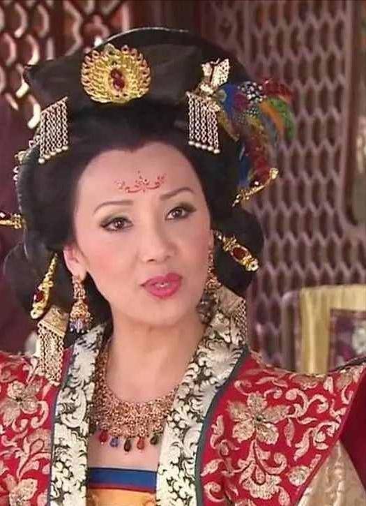 他装傻30余年,被太监当痴呆扶上皇位后,一道圣旨让宦官后悔_李忱_李炎