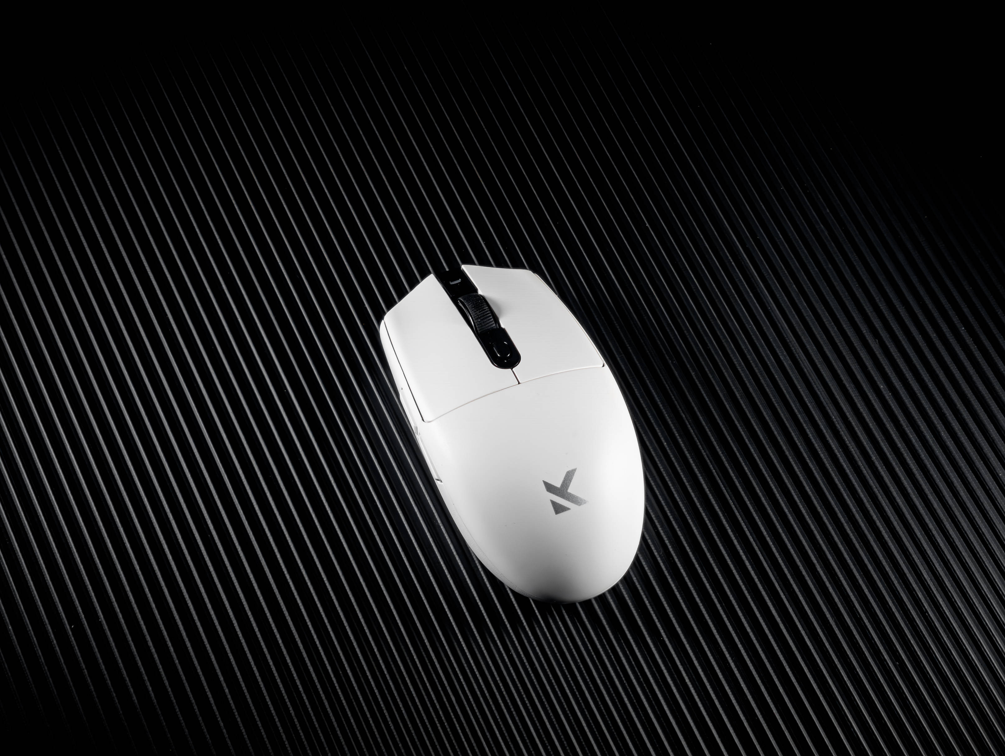 小巧圆润性价比!迈从g3鼠标惊喜体验