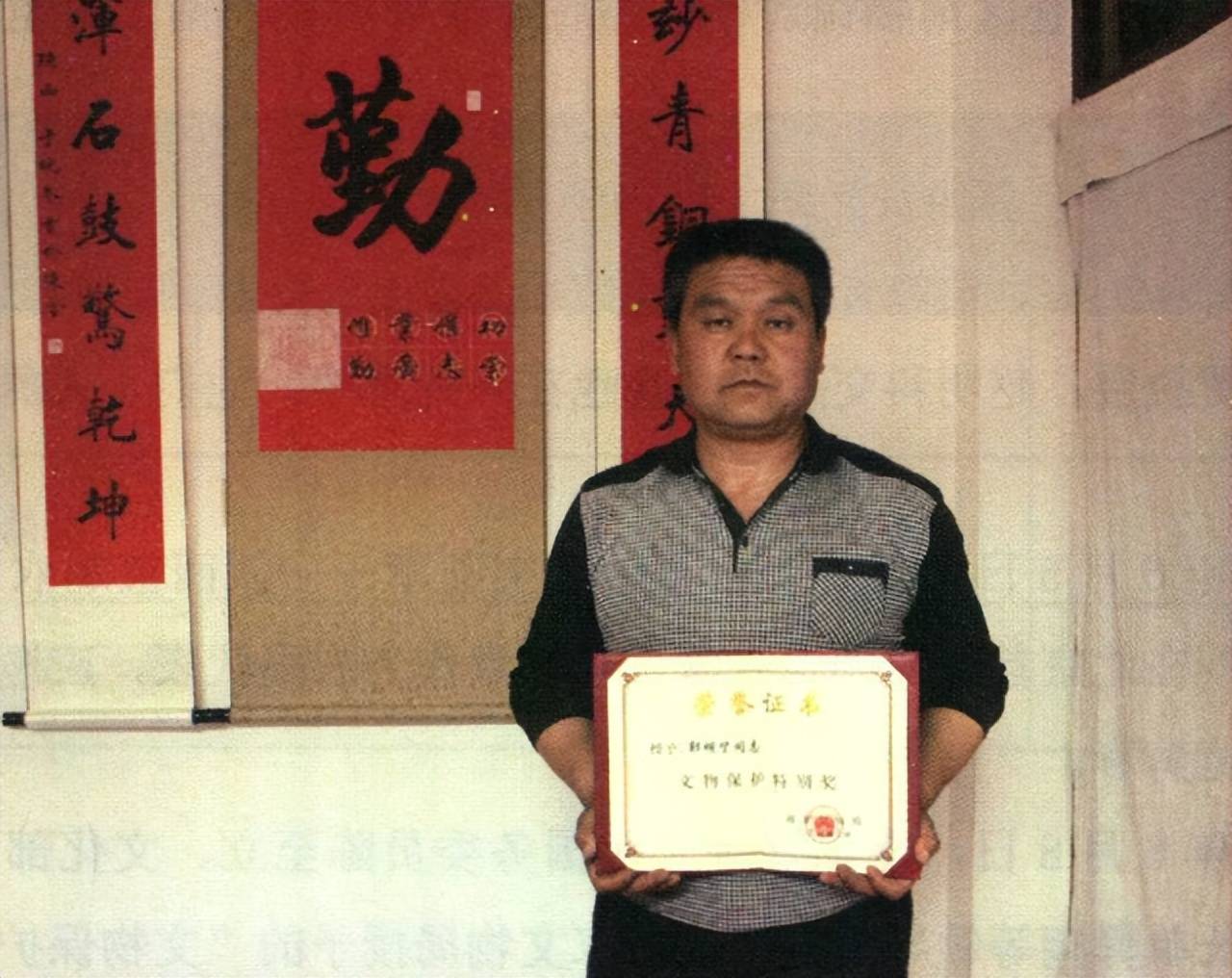 陕西村民挖出10件宝物,主动上交却为何被公安讯问,结局令人称赞