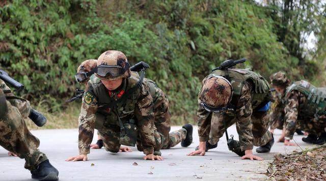 特种兵的训练是怎样的?看完这些你就知道他们所面临的艰难