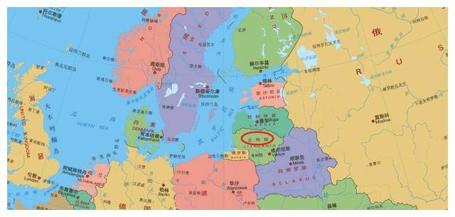 现在的立陶宛摊上了通货膨胀和物价上涨,而对华贸易则遭到严重影响