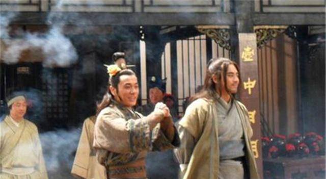 水浒传中的隐形高手,战场上怒斩禁军教头,在梁山却只是马军小将_杨林