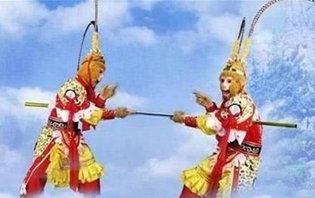 真假美猴王谛听听出六耳猕猴为何不说出来?因为他怕一个人