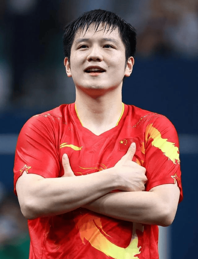 尽管莫雷加德是单打很强,但在樊振东的神仙球面前,他也显得有些