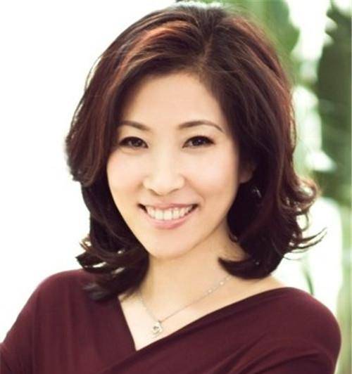 体操冠军吴冰:卷走40多亿逃往国外,今在美国装病拒回_公司_肖文阁