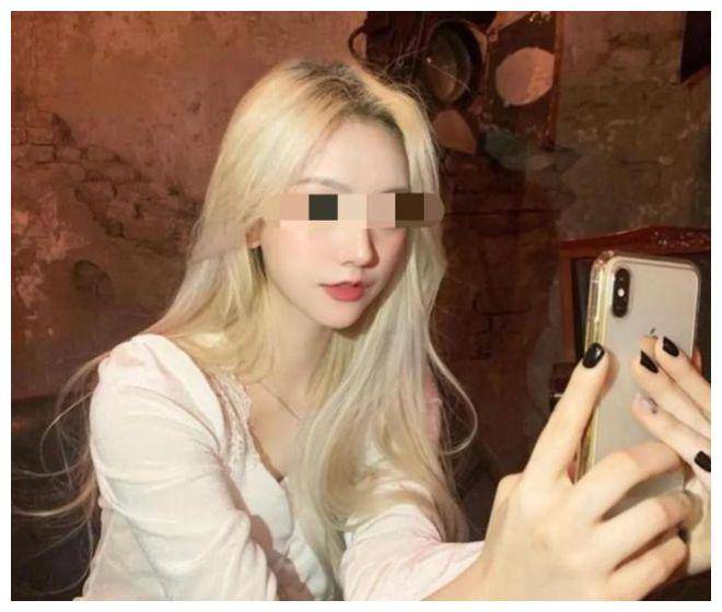 24岁打扮靓丽女子住桥洞,做公主梦,却沦为富二代玩物