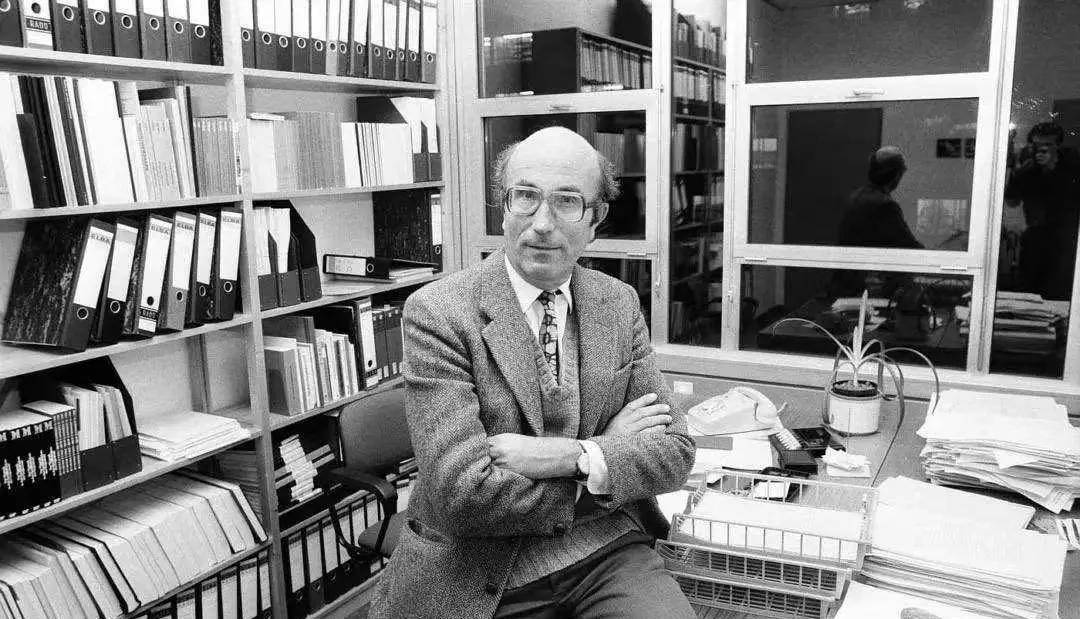 卢曼 来自搜狐网