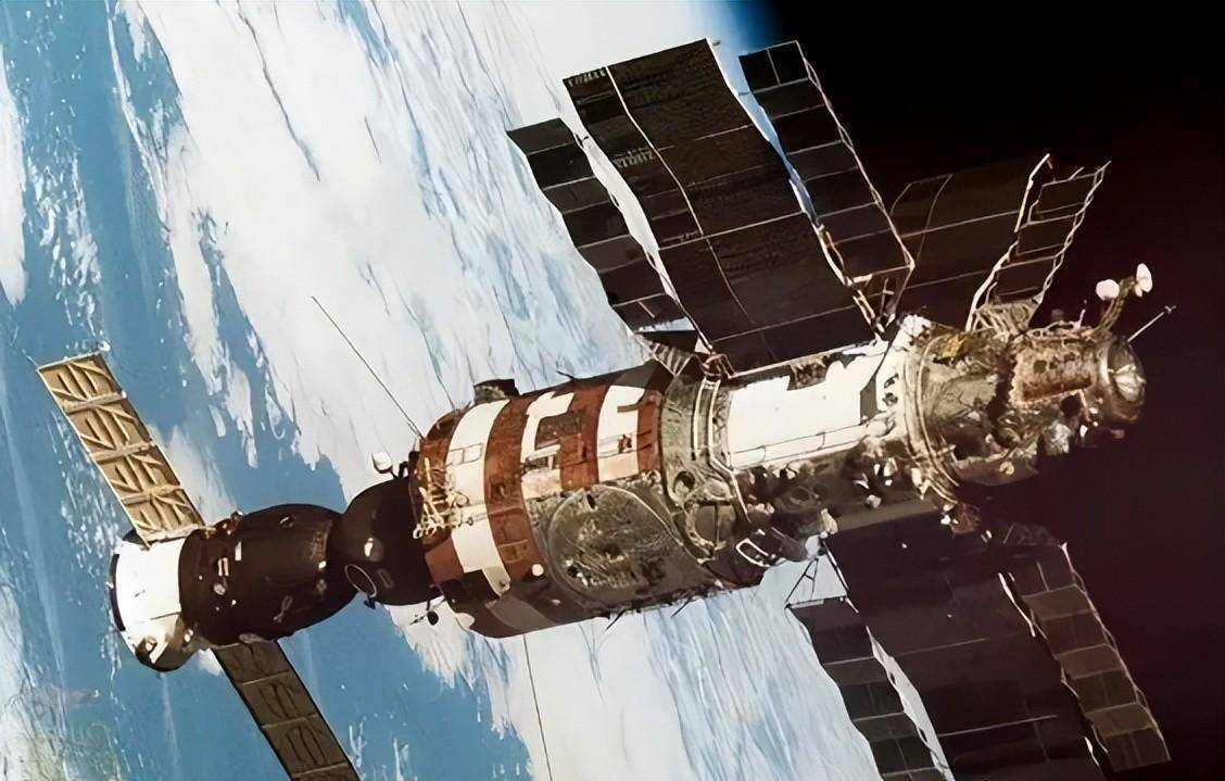 别国空间站,双方在太空对峙9天,最后美国铩羽而归_苏联_礼炮计划_发射
