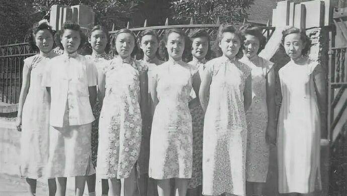 刘黑七的第一个老婆是个姓陈的寡妇.