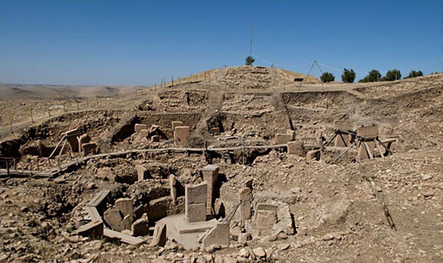 前10千纪,公元前10000年至公元前9001年,发生的事件_遗址_文化_莫斯特
