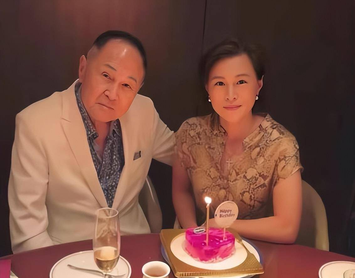 赵世曾太风流:一生不结婚只爱玩美人,自曝交往过的女人超5位数