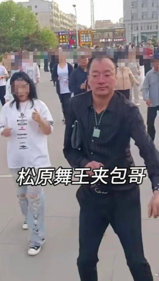 夹包哥事件,我们不能怪路人太冷漠,只能怪法律太无情