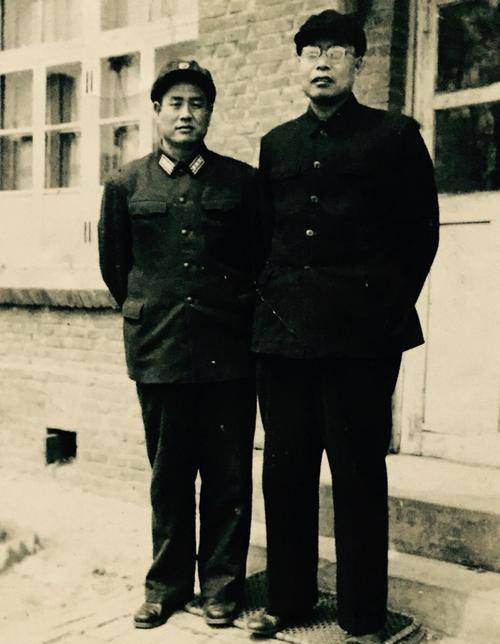 少将王扶之：12岁参军，多年后雇驴车返乡，聊天发现车夫是亲父_王硕_父亲_少共营