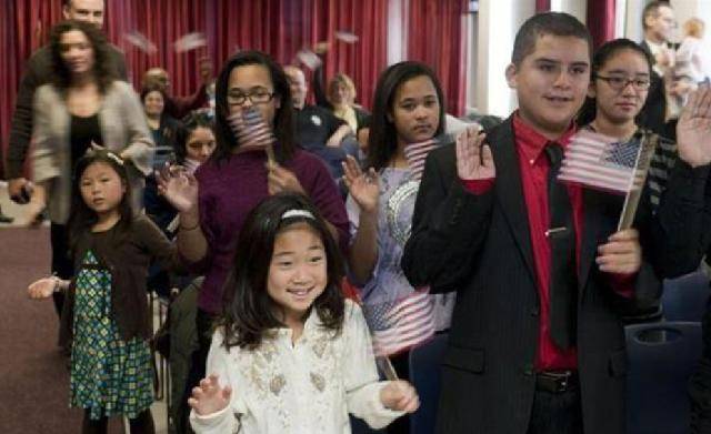 曾领养一位长沙孤女,监督她每周花光5万美金_女孩_女儿_中国