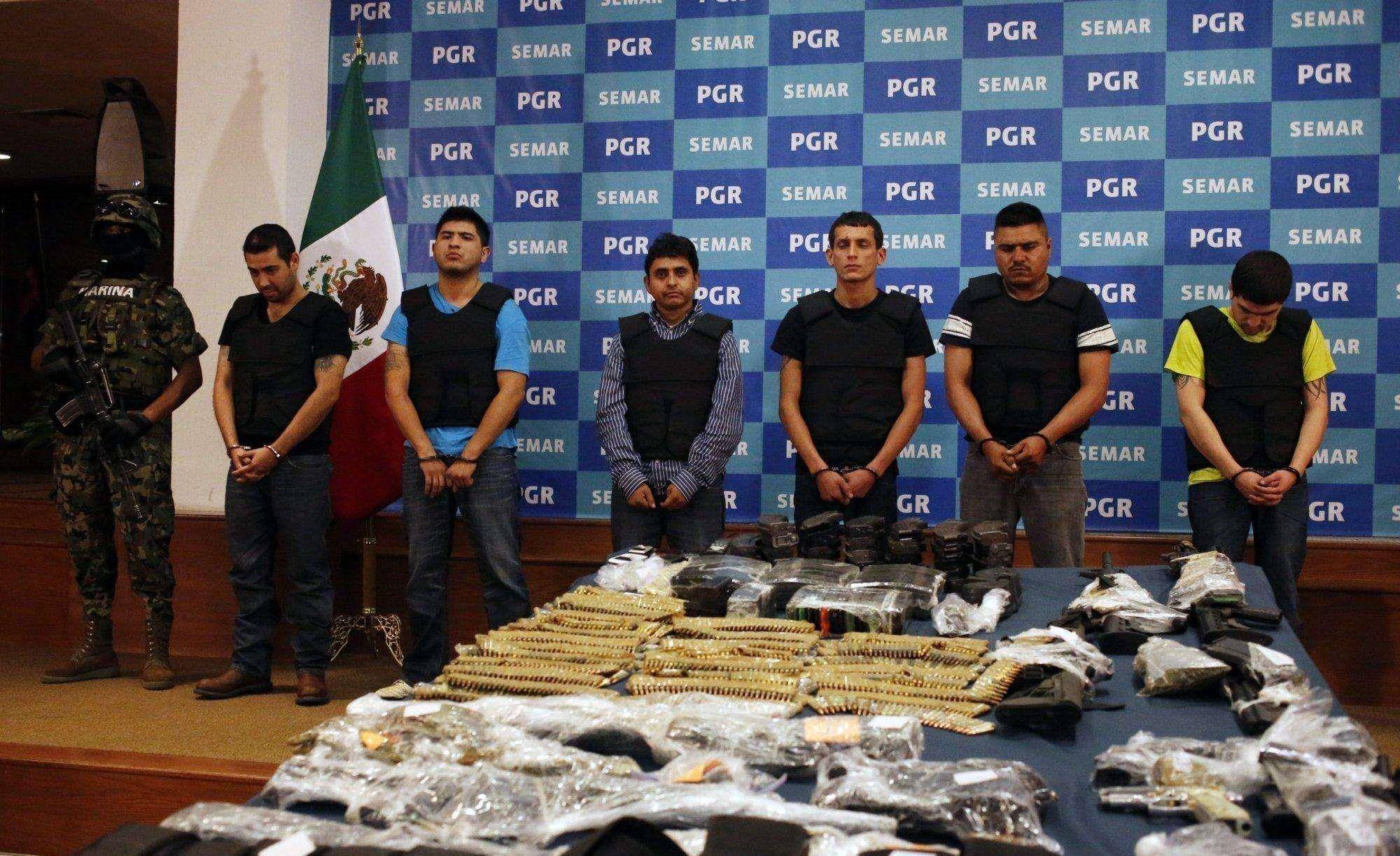 世界头号通缉犯:墨西哥毒枭古兹曼,无惧政府,席卷美洲吸毒风潮