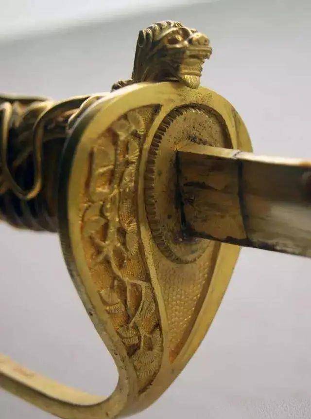 护国共和第一刀:北洋铁血十八星军刀