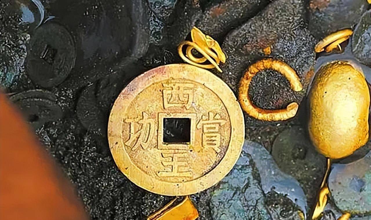 2017年张献忠沉银发掘现场:长达百米河床堆满金银,传说果然是真