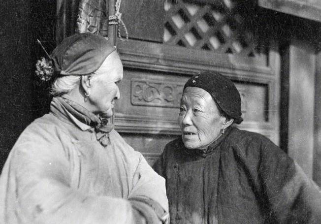 和慈禧太后年龄差不多的清朝老太太高清老照片,难得一见
