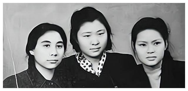 她是叶帅的长女,丈夫官至副总理,亲哥当过广东省省长,今年95岁