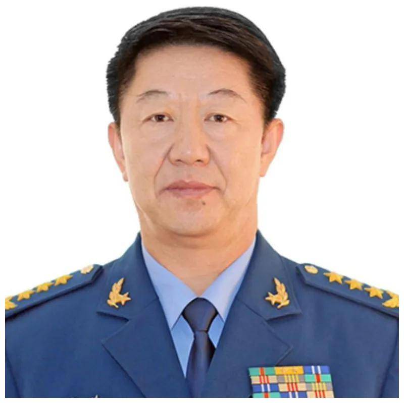 五大战区司令员:当今"五虎上将"个个位高权重,他们来自哪里?