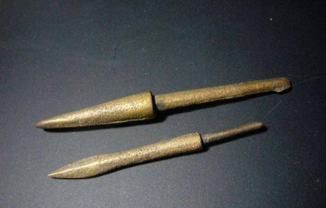 秦朝发明的大杀器,令中国领先世界很多年_秦弩_弓箭_箭头