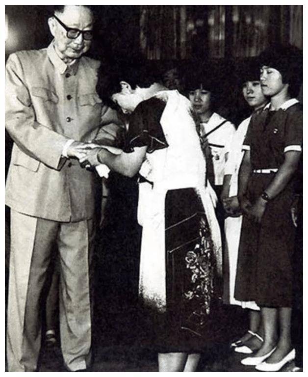 聂力临别叮嘱道:以后常回家看看_聂荣臻_张瑞华_孩子