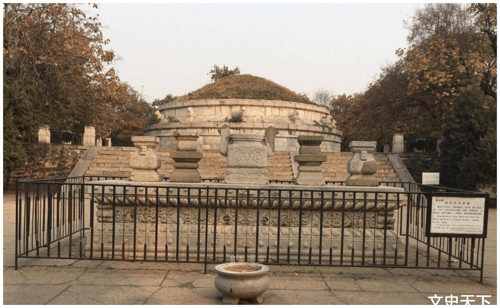 同为民国枭雄:袁世凯的墓地建造花了75万银元,张作霖的花了多少?