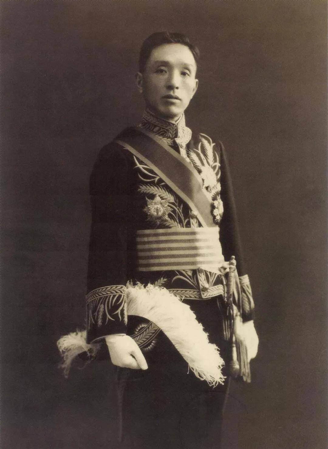 10,第十任摄行大总统——黄郛(1924年—1924年)9,第九任大总统