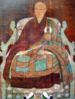 并赐俗名,本可享受大富大贵的姚广孝却仍居僧院,安守本分,清净悟道