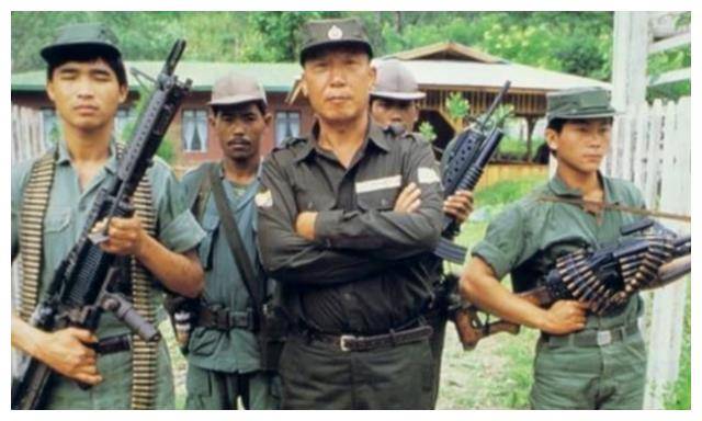 四川小伙成缅北毒王,建300人武装部队,被抓后叫嚣:你敢抓我