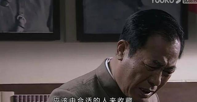 潜伏》真正的"高人"是晚秋的叔父,吴站长是否也佩服他?