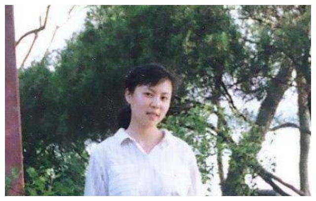 姐姐在北大坠崖,妹妹在清华铊中毒,至今没找到凶手_朱令_贝志诚_父母