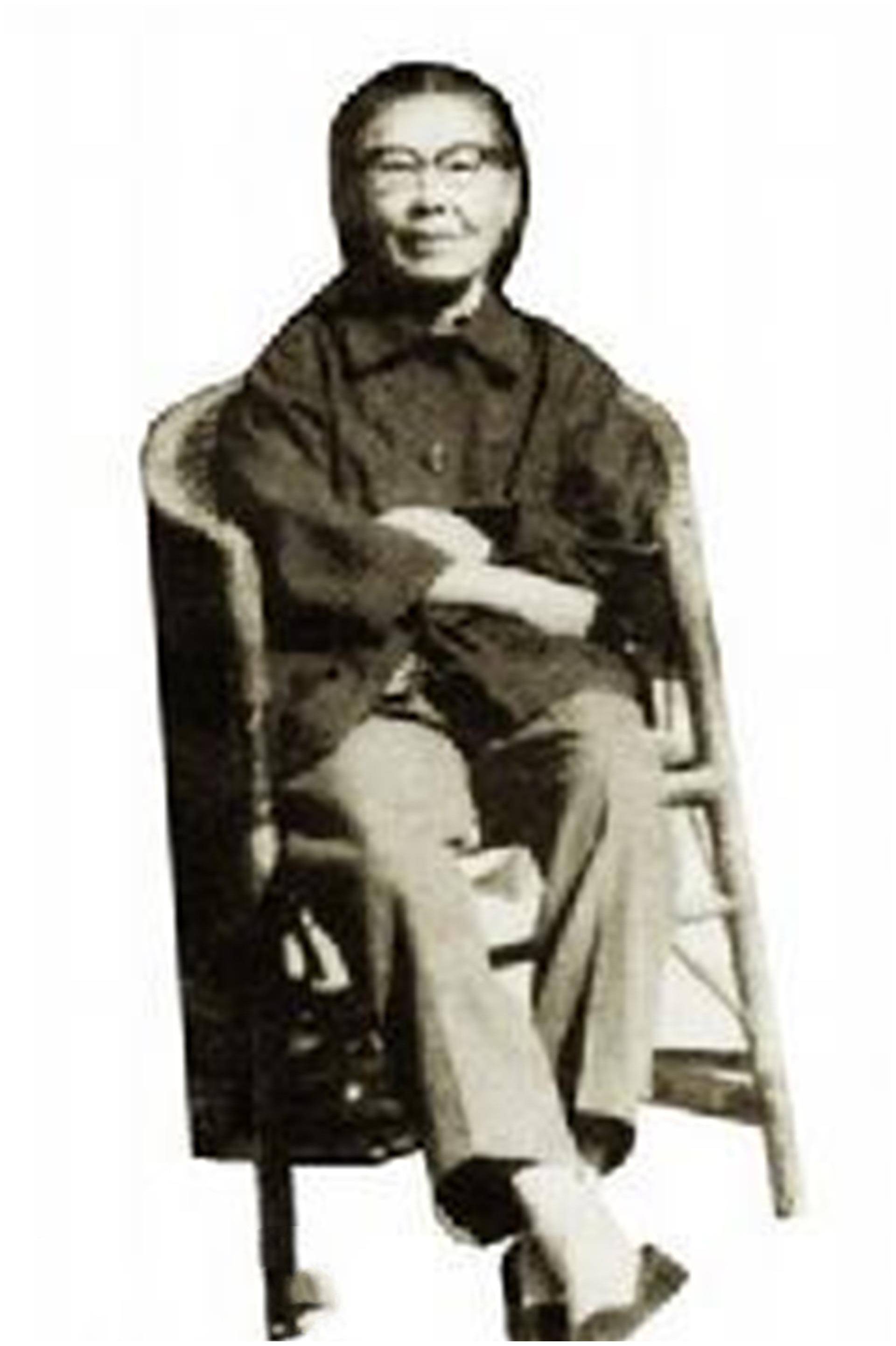 民国才女关露:背负汉奸骂名43年,75岁平反后,她选择服药自杀