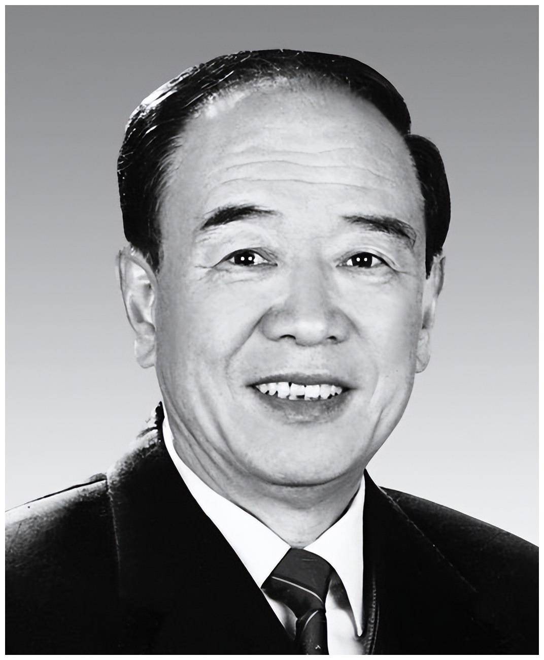 谢彬的另一半也曾经在山西工作,名叫李立功,是土生土长的山西人,生于