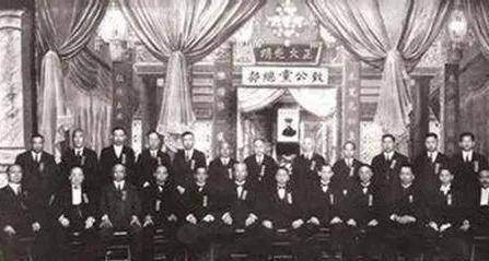 孙中山发动的"十次起义"中,洪门会党直接参与并发挥了至关重要的作用