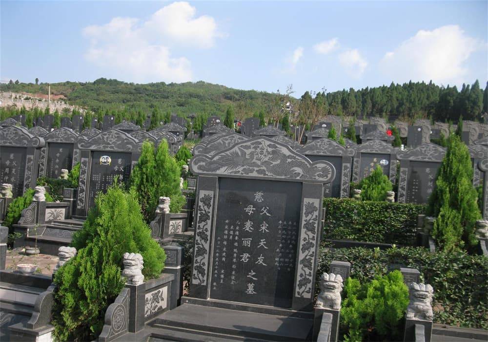 白塔山公墓_崇州白塔山公墓位置在哪里以及价格