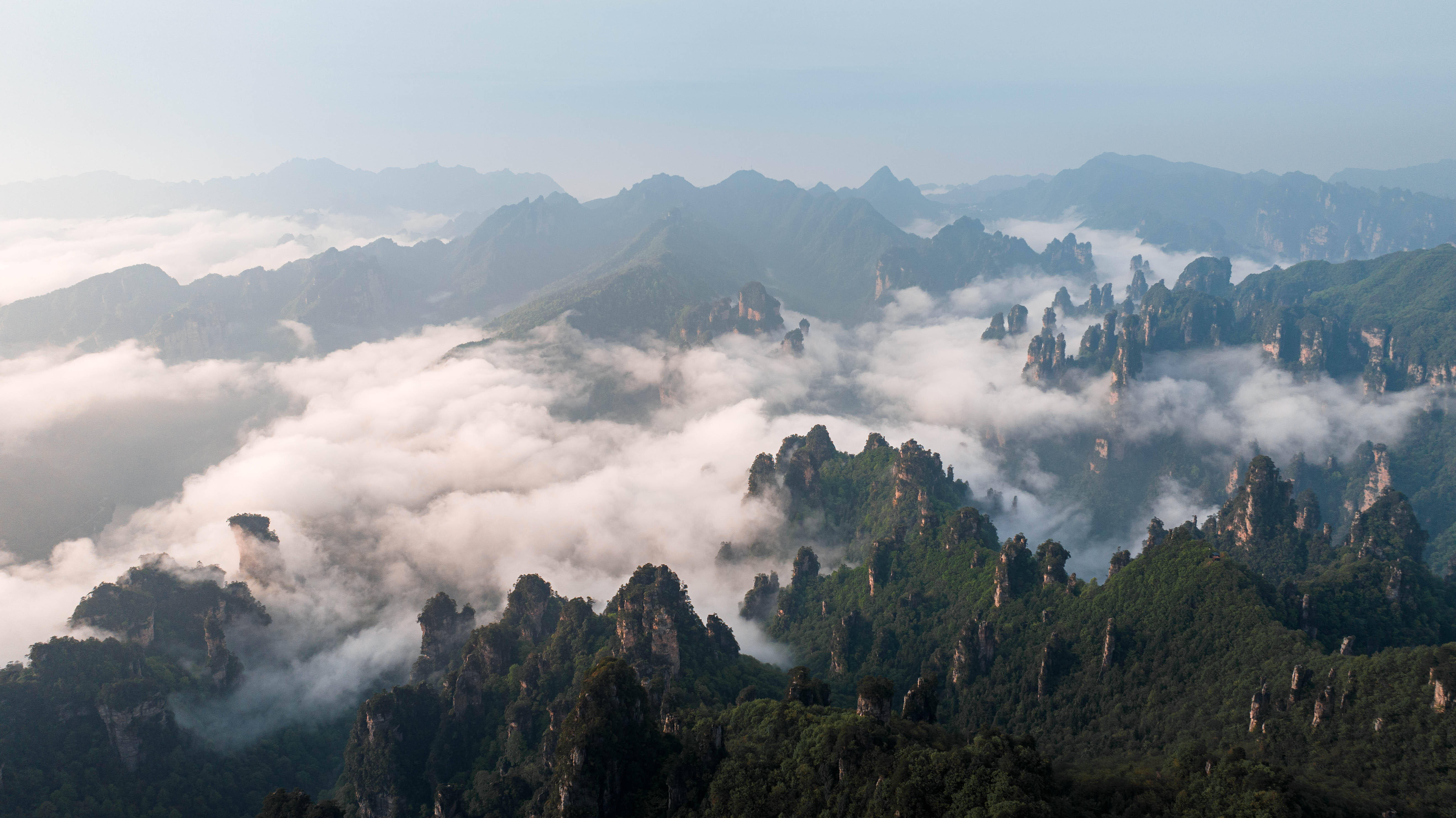 张家界紫霞山图片