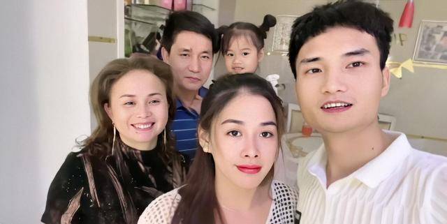 看了越南紫霞夫妇的跨国爱情故事,你有什么想说的吗?