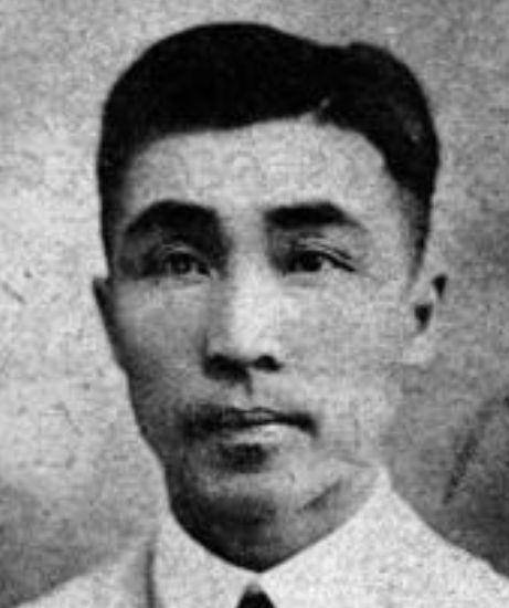 正所谓男大当婚,女大当嫁,李国秦的父亲为她目色了一个好夫君张福运.