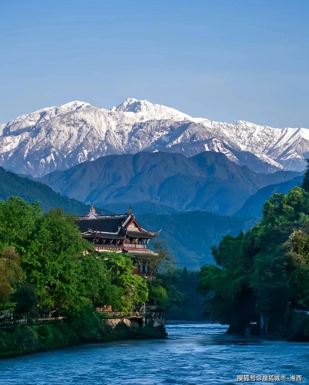 四川旅游4天可以去哪旅游,四川4天自由行最佳路线,有这篇不迷路_小杰_九寨沟_成都