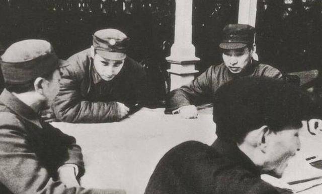 此人是林帅爱将,做了什么事情,林帅大发雷霆还要将他撤职_黄永胜_司令员_香港