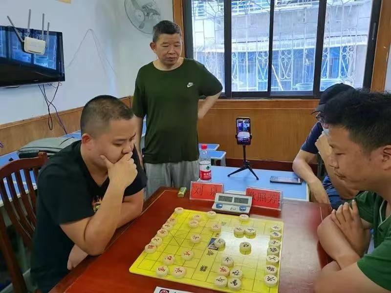 2024年昙华林社区象棋精英赛人气冠军-刘泉(湖南)