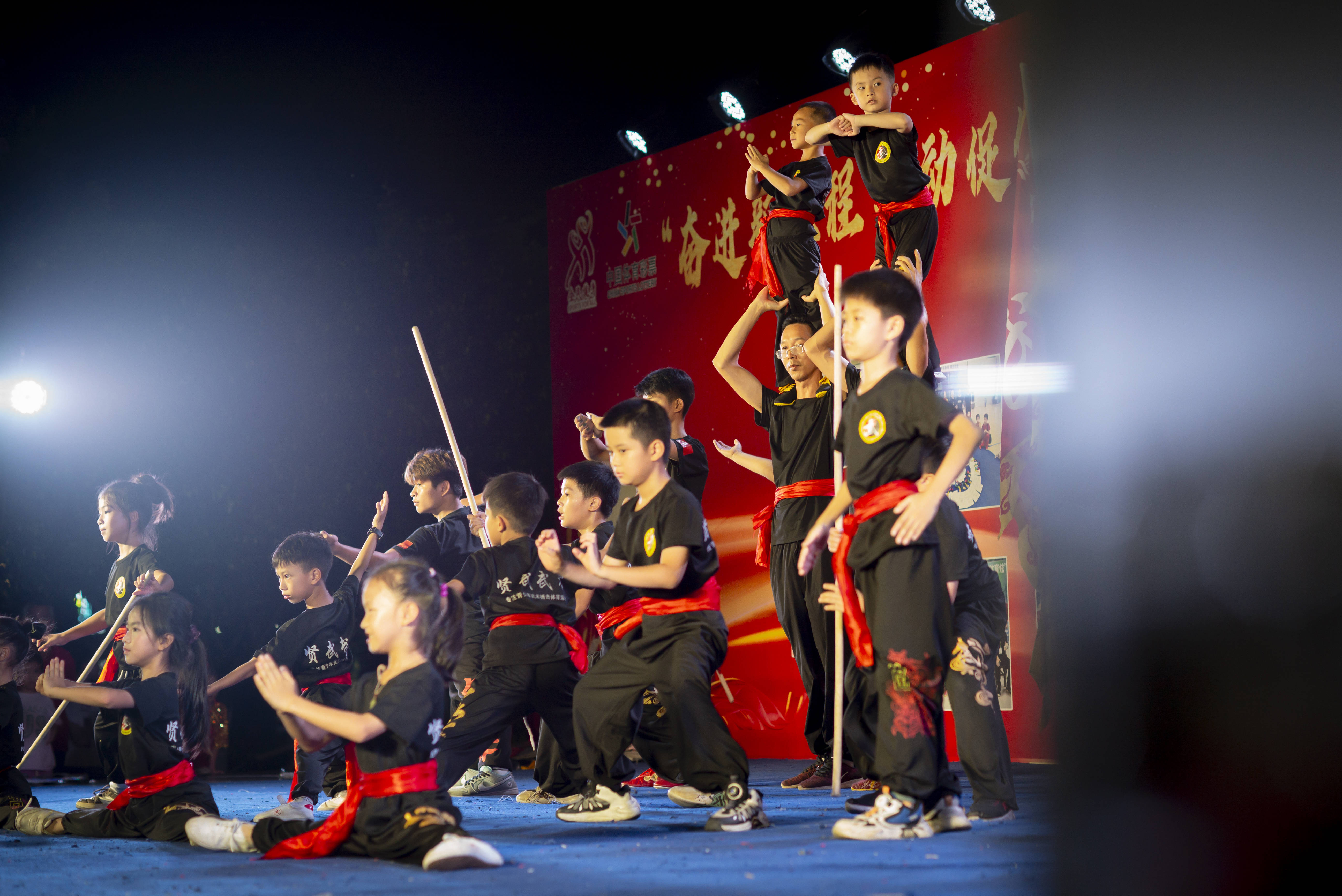 北流西垠木棉坡庞《贤武堂》武术世家庞新辉老师