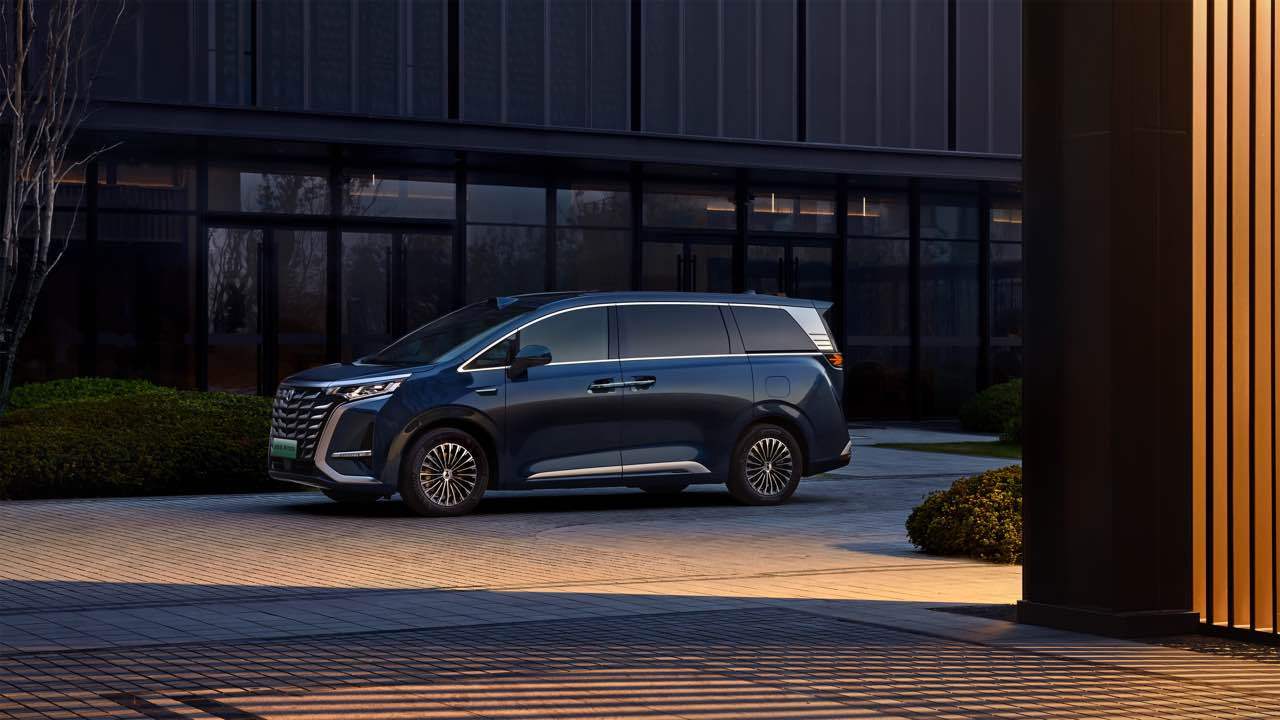 售价33.98万起！25款腾势D9全面升级，6大维度再立MPV王者地位