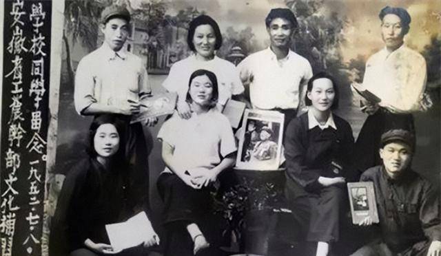 部队组织观影,连长指着屏幕号啕大哭:她是我失散多年的妻子呀_李秀英