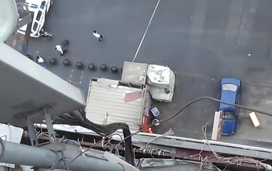 2015年,郑州墙缝漂亮女尸案始末,清纯女画家坠楼死于非命