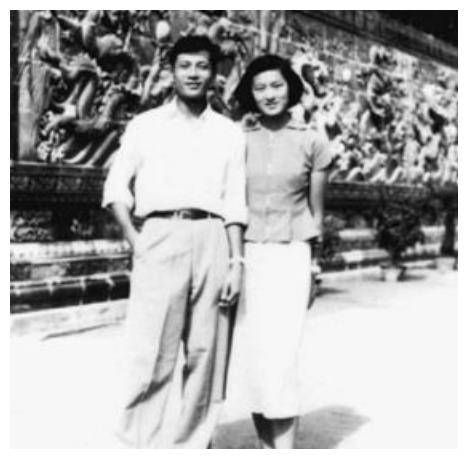 章含之去世前,曾托人转告女儿:不要和乔冠华葬在一起,原因何在_章士钊_毛主席_父亲